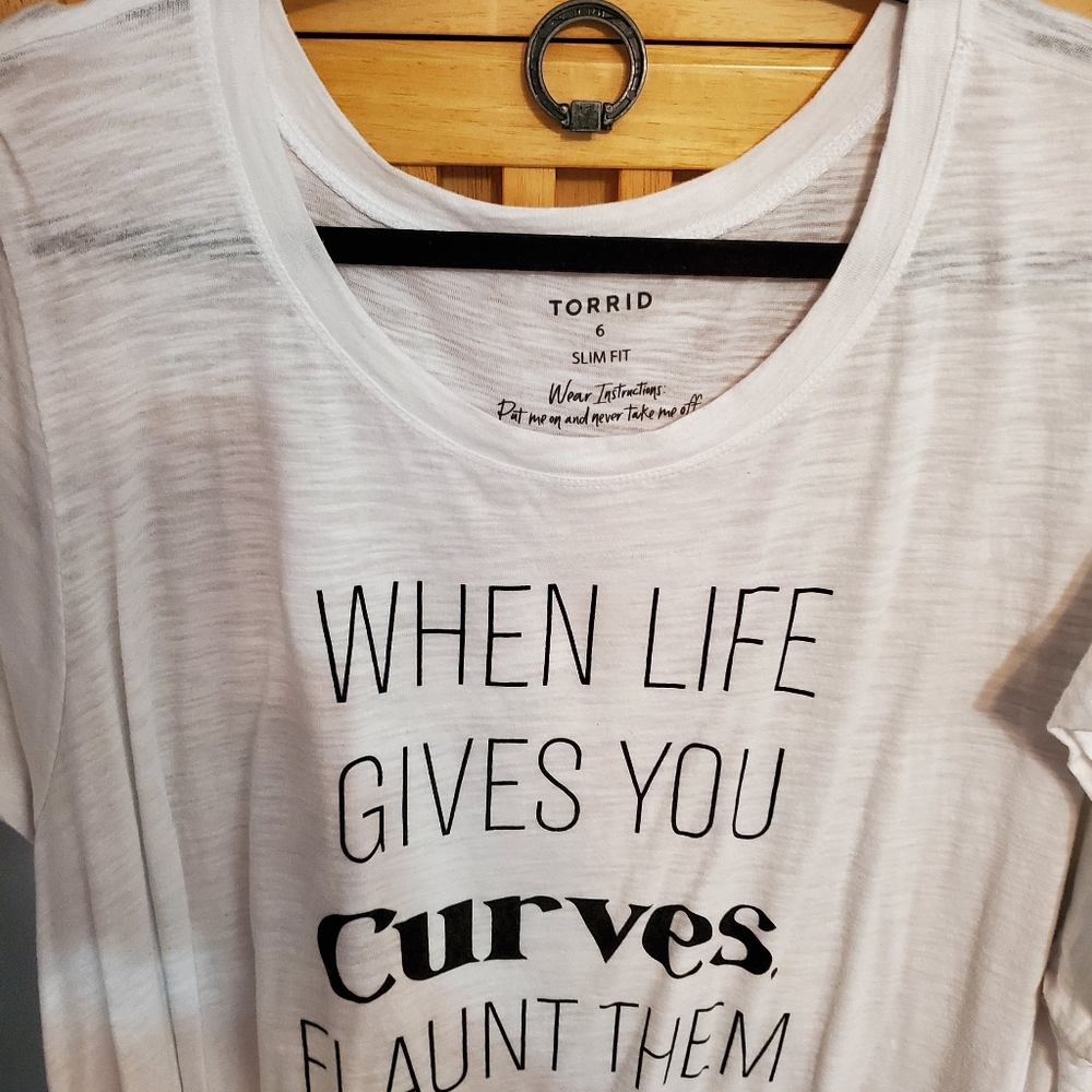 Torrid 6 white shirt